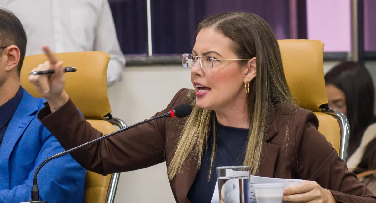 LIBERDADE DE EXPRESSÃO - Marcos Rocha perdeu: TJ-RO anula condenação de vereadora Sofia Andrade por críticas ao governador